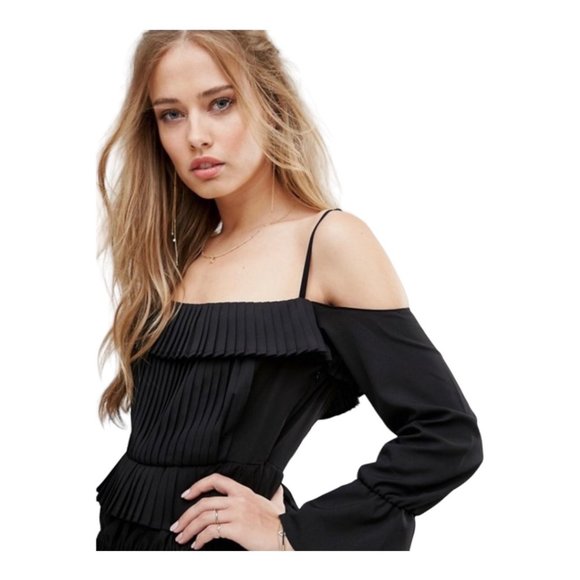 NWT Foxiedox Plisse Off the Shoulder Black Dress Size XS - Picture 3 of 15